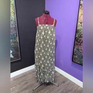 Old Navy Black and Cream Floral Maxi Dress